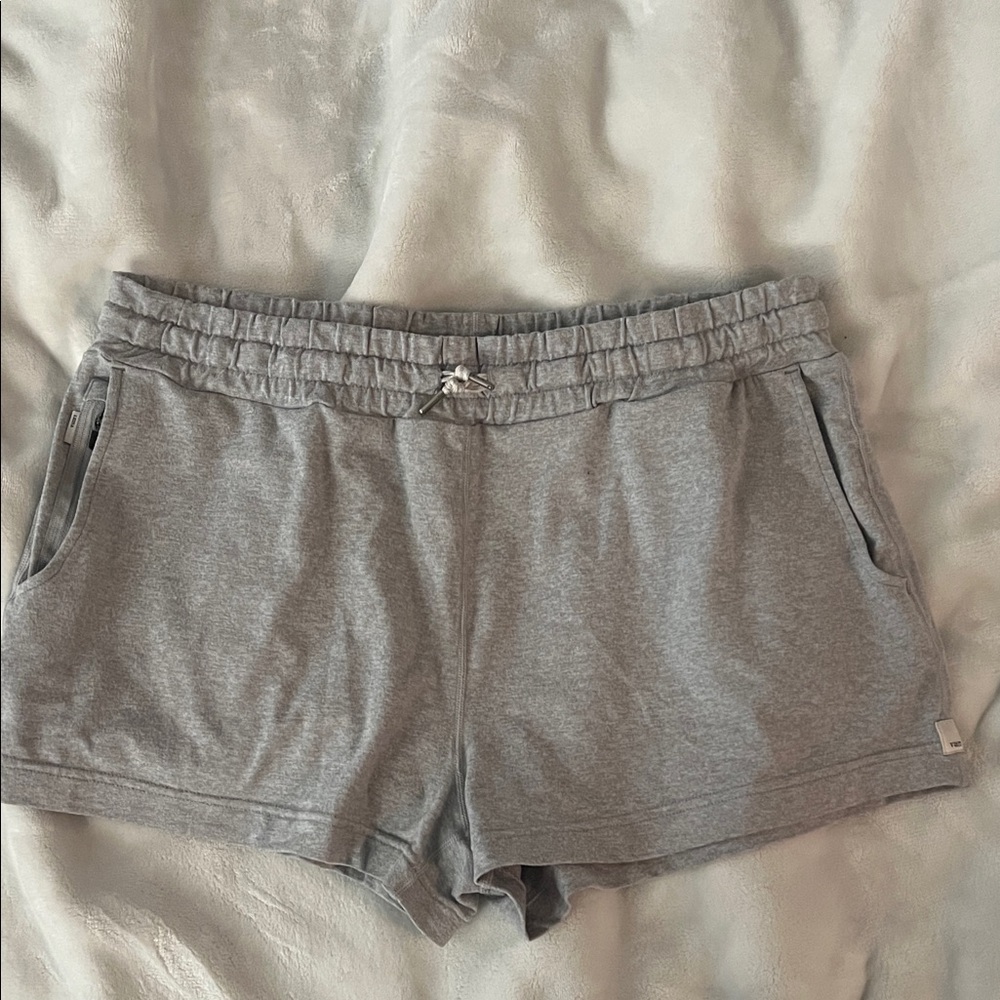Vuori Performance Shorts